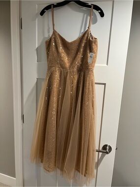 Dress the Population Gold Sequin Tulle Midi Dress